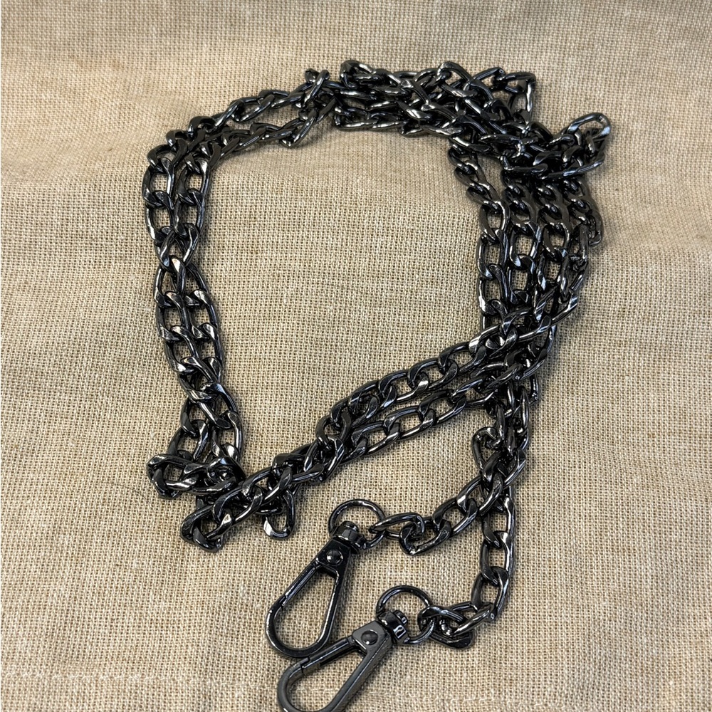 Gun Metal 47” unbranded crossbody chain